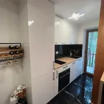 Apartment Westate Modern In Old Town - Free Parking *