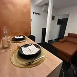 Westate Modern In Old Town - Free Parking Pula