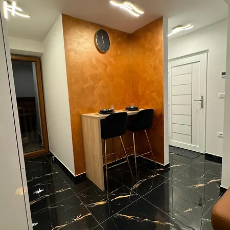 Lejlighed Westate Modern In Old Town - Free Parking Pula
