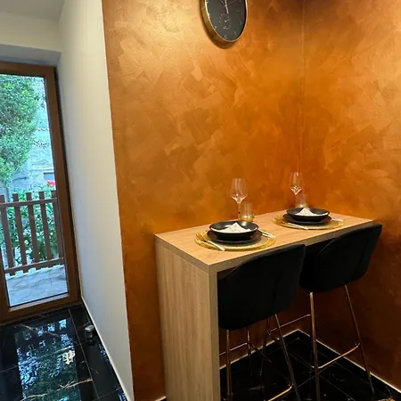 Westate Modern In Old Town - Free Parking Lejlighed Pula