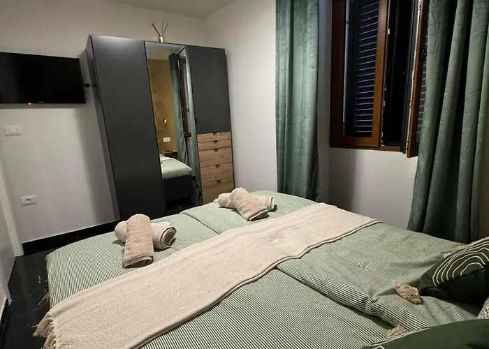 아파트 Westate Modern In Old Town - Free Parking