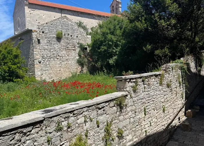 Westate Modern In Old Town - Free Parking 풀라